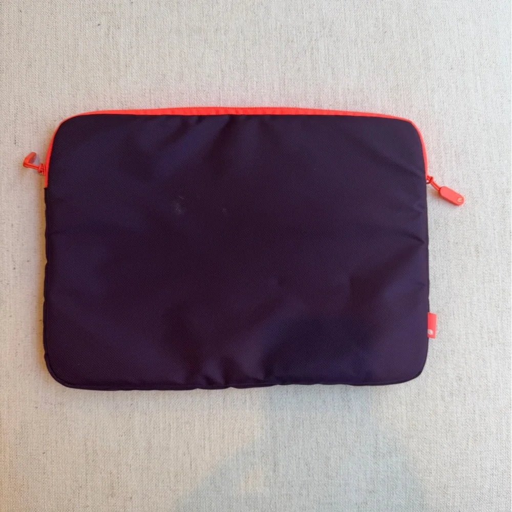 Incase Unique Purple Sleeve with Neon Orange Interior